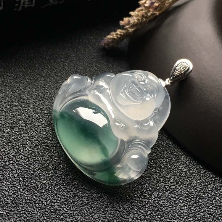 （超值推荐）冰种飘花玉佛挂件（金扣）