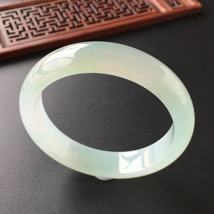 (超值推荐)冰种晴水手镯(57.1mm)