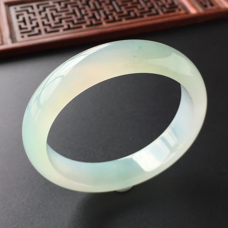 (超值推荐)冰种晴水手镯(57.1mm)