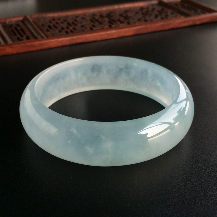 (超值推荐)冰种晴水手镯(57.8mm)