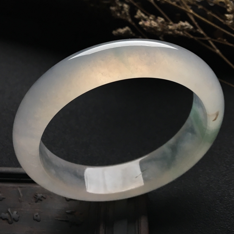 （超值推荐）冰种淡晴水手镯（56.2mm）