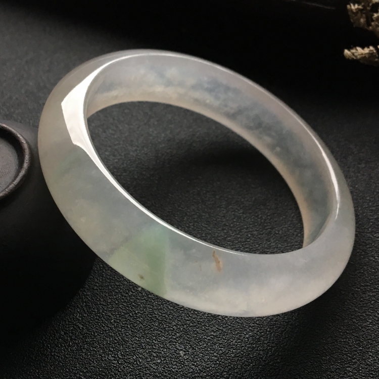（超值推荐）冰种淡晴水手镯（56.2mm）