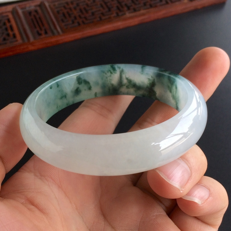 (超值推荐)冰种飘花手镯(56.5mm)
