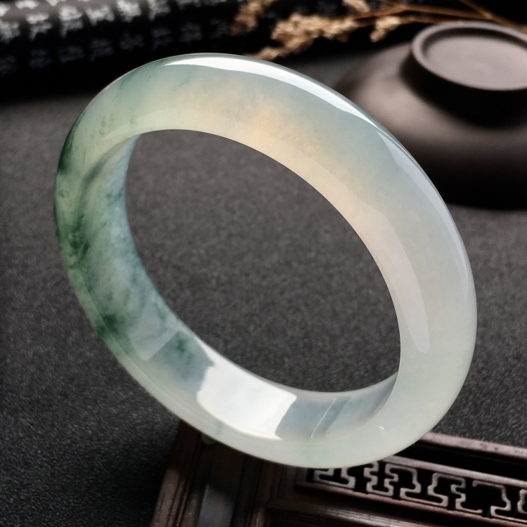 （超值推荐）冰种飘花手镯（57.2mm）