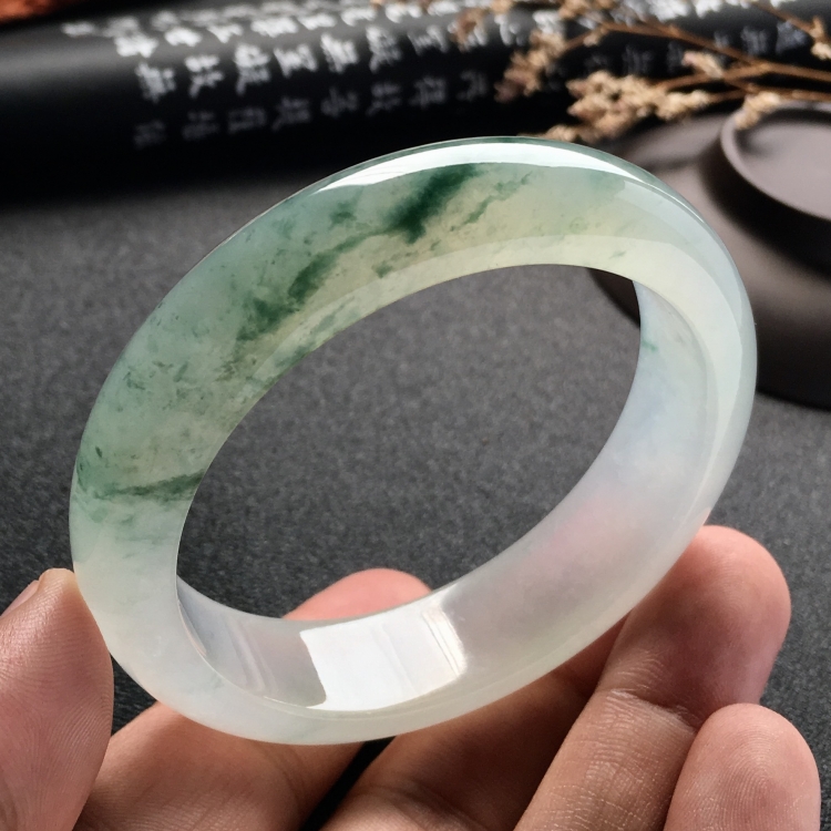 （超值推荐）冰种飘花手镯（57.2mm）