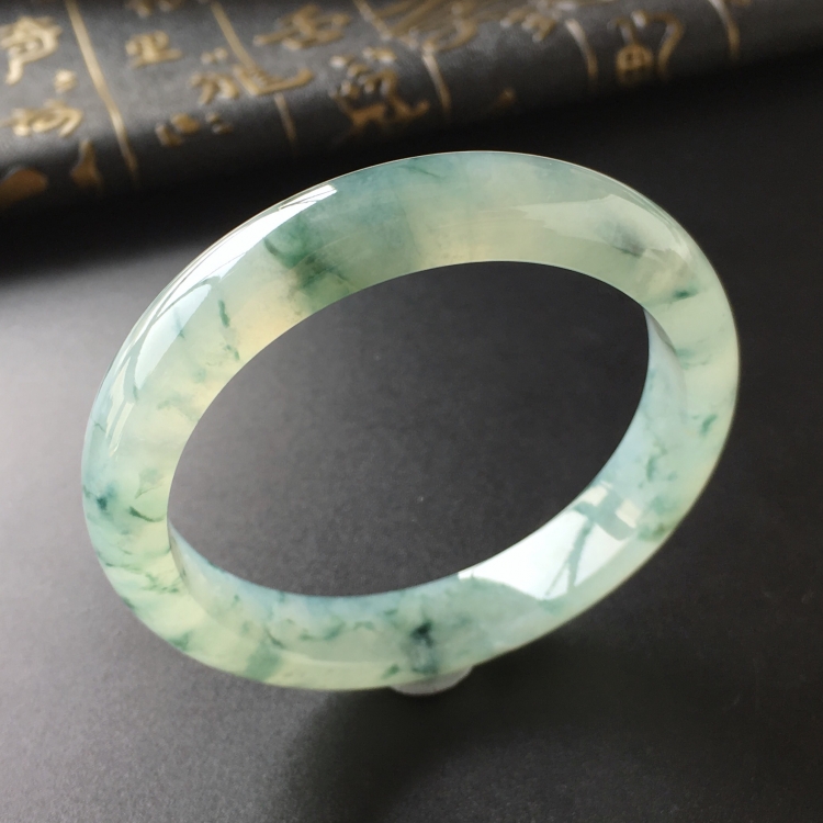 (超值推荐)冰种飘花手镯(53.4mm)