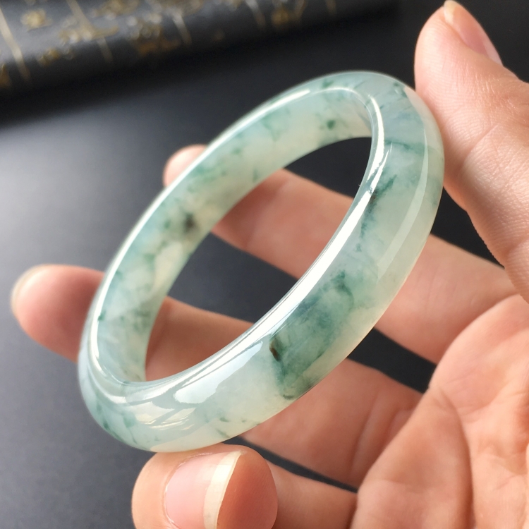 (超值推荐)冰种飘花手镯(53.4mm)