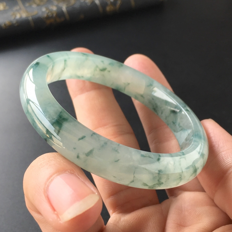 (超值推荐)冰种飘花手镯(53.4mm)