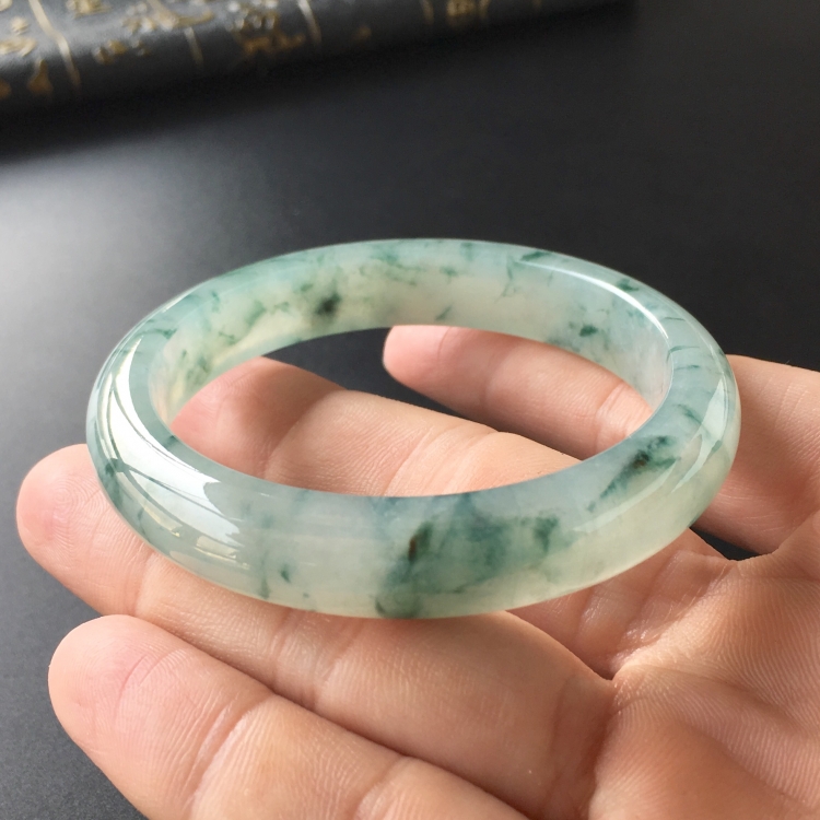 (超值推荐)冰种飘花手镯(53.4mm)