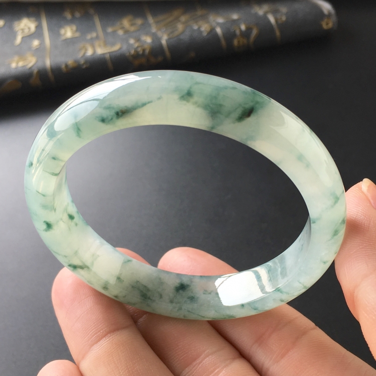 (超值推荐)冰种飘花手镯(53.4mm)