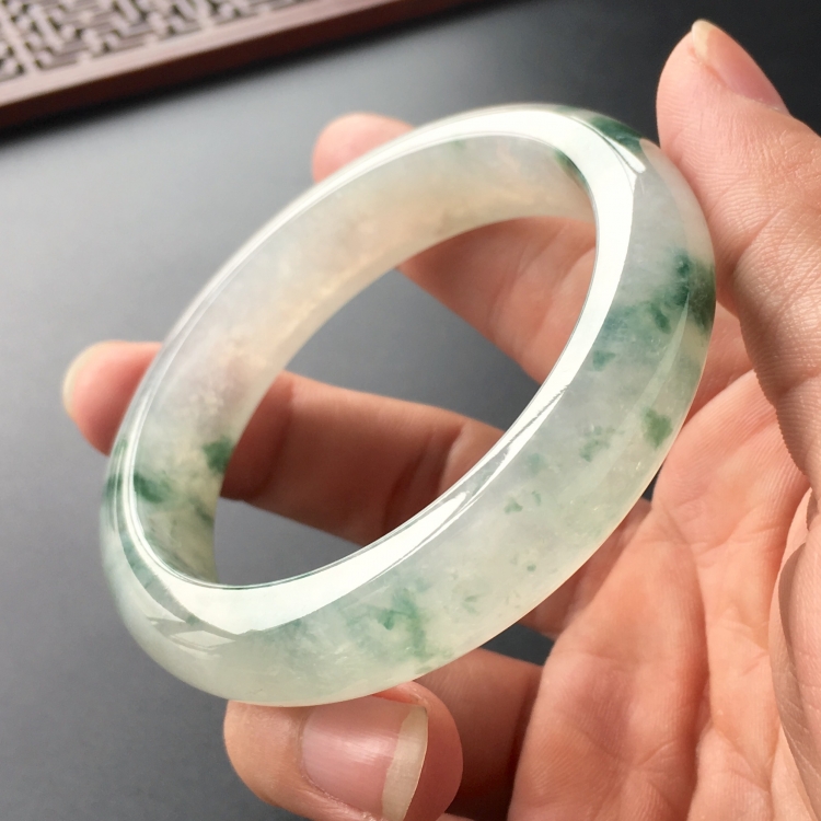 (超值推荐)冰种飘花手镯(56.2mm)
