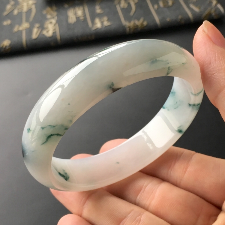 (超值推荐)糯冰种飘花手镯(57.8mm)
