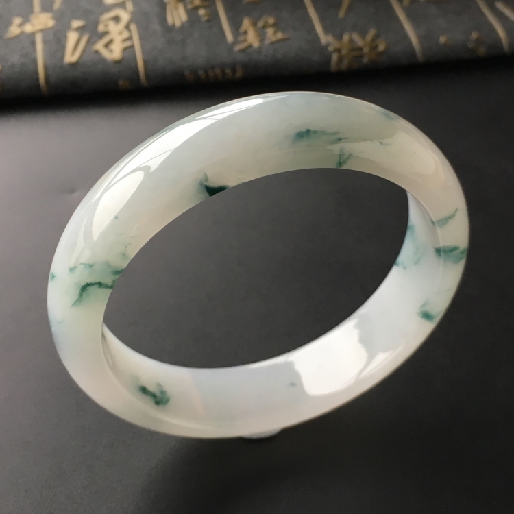 (超值推荐)糯冰种飘花手镯(57.8mm)