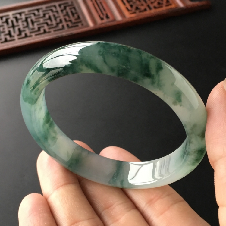 (超值推荐)冰种飘花手镯(57.6mm)