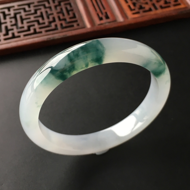 (超值推荐)冰种飘花手镯(54.1mm)