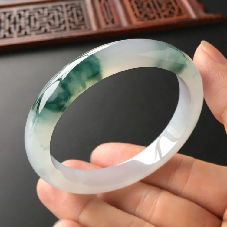 (超值推荐)冰种飘花手镯(54.1mm)