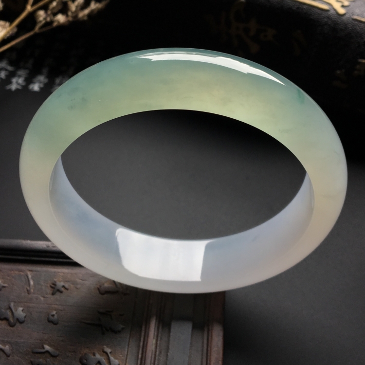 （超值推荐）冰种晴水手镯（56.8mm）