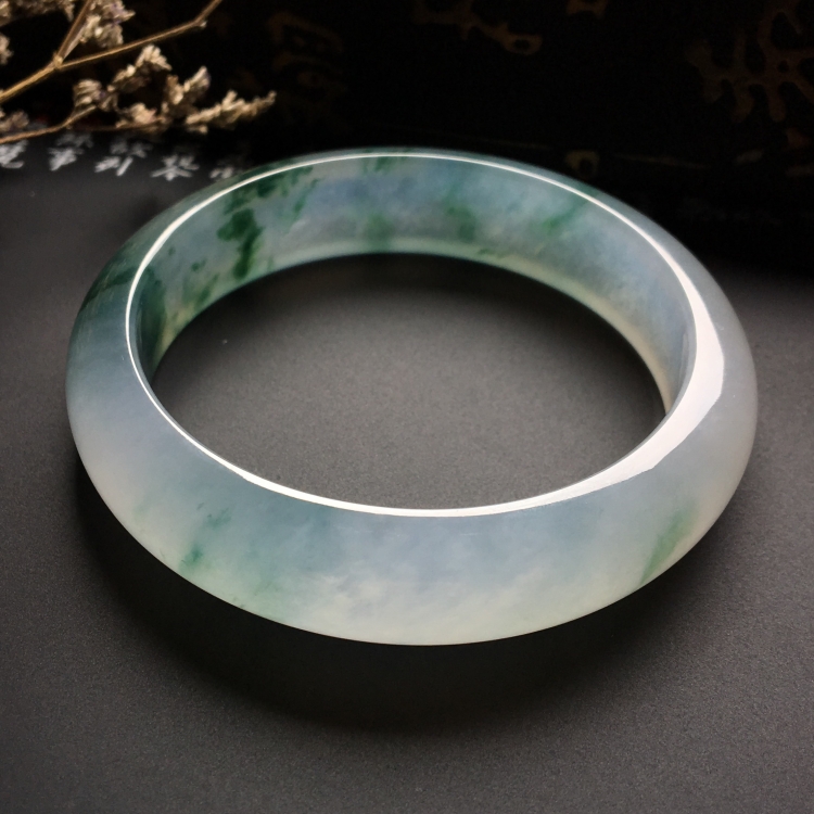 （超值推荐）冰种飘花手镯（56mm）