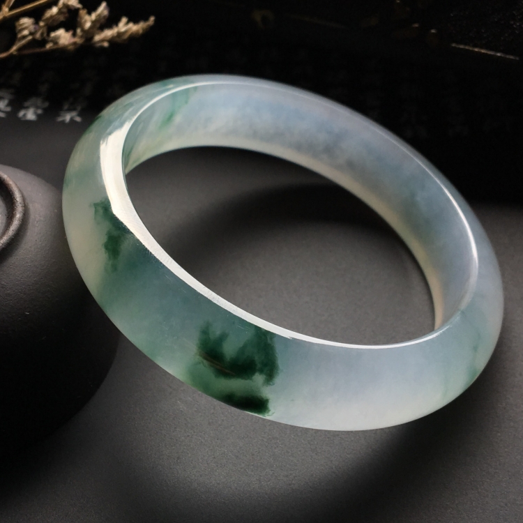 （超值推荐）冰种飘花手镯（56mm）
