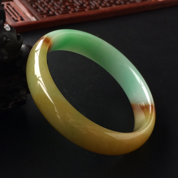 (超值推荐)糯冰种黄加绿手镯(54.6mm)