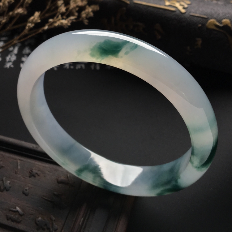 （超值推荐）冰种飘花手镯（58mm）