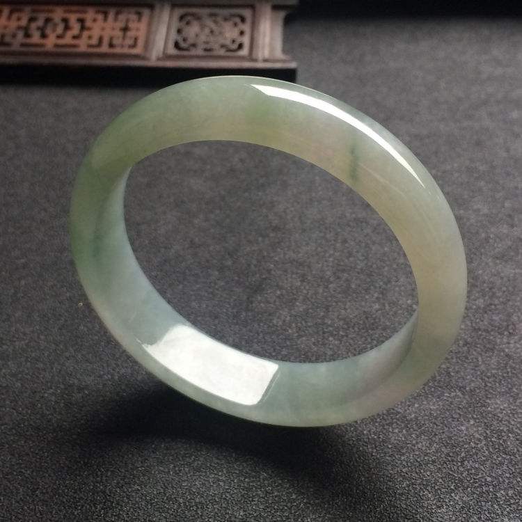 （超值推荐）糯冰种晴水手镯（57mm）