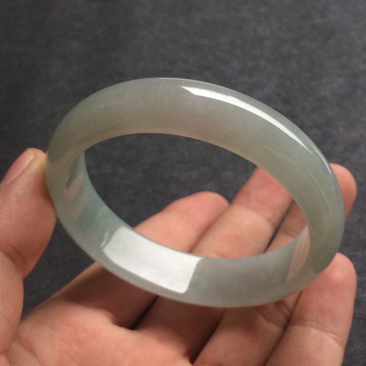 （超值推荐）糯冰种晴水手镯（57mm）