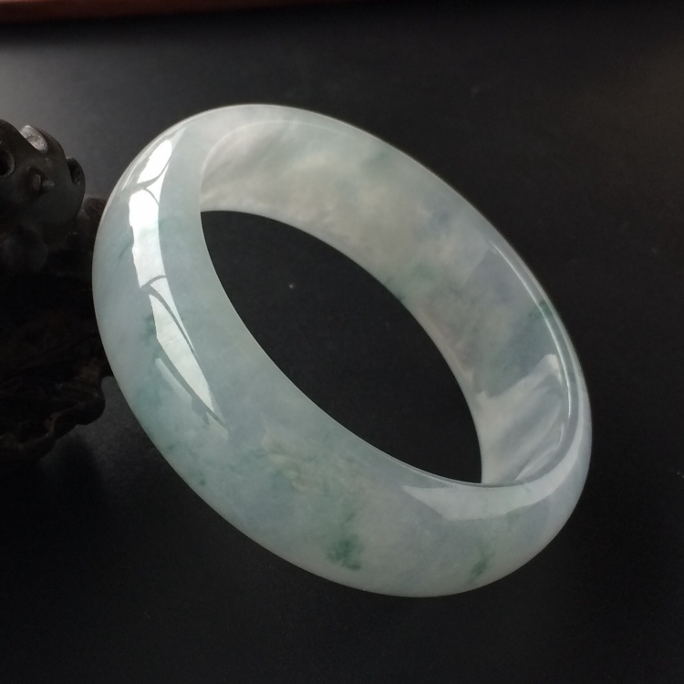 (超值推荐)冰种飘花手镯(54.6mm)