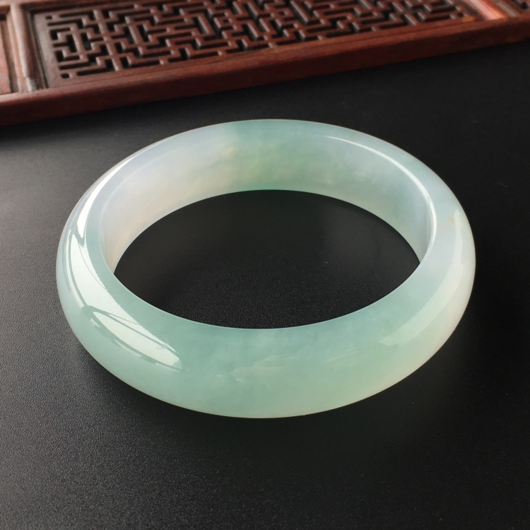 (超值推荐)冰种晴水手镯(57.4mm)