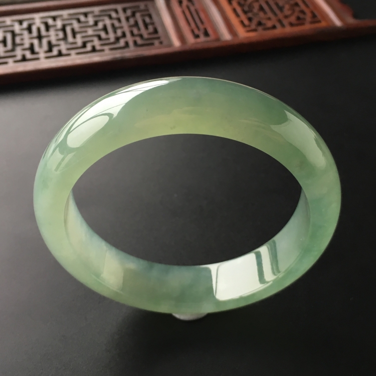 (超值推荐)冰种晴水手镯(58.1mm)