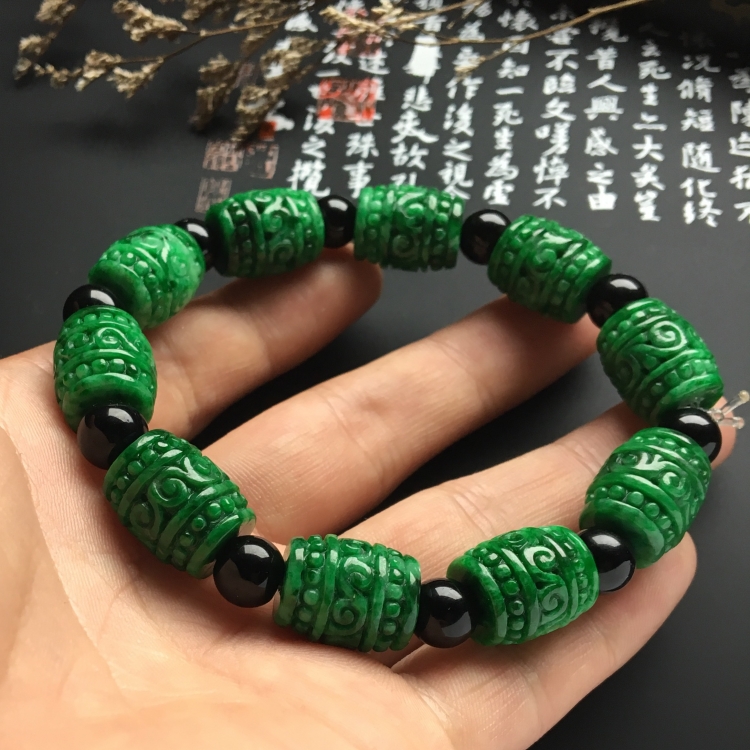 （超值推荐）糯冰种浓绿路路通手链