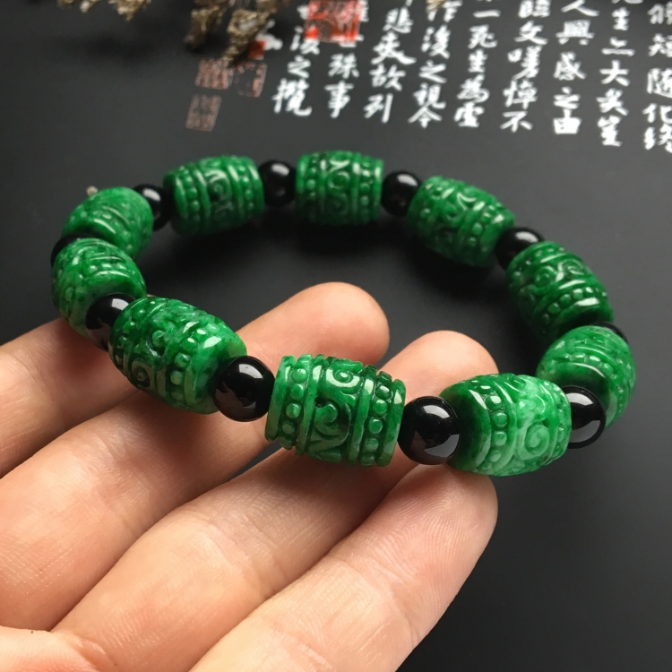 （超值推荐）糯冰种浓绿路路通手链