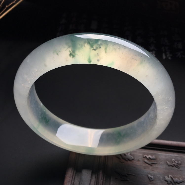 （超值推荐）冰种飘花手镯（57.2mm）