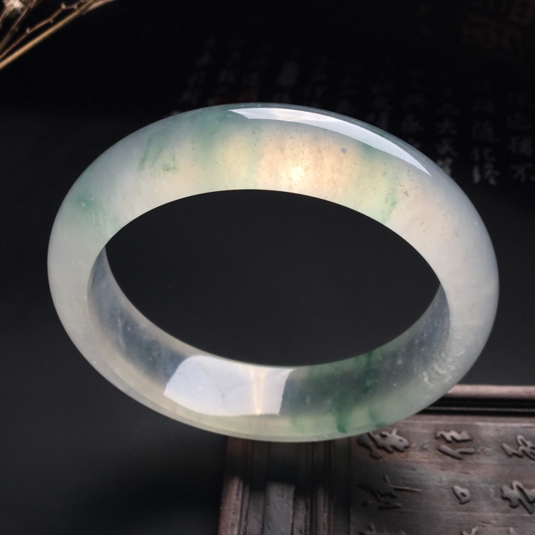 （超值推荐）冰种飘花手镯（57.2mm）