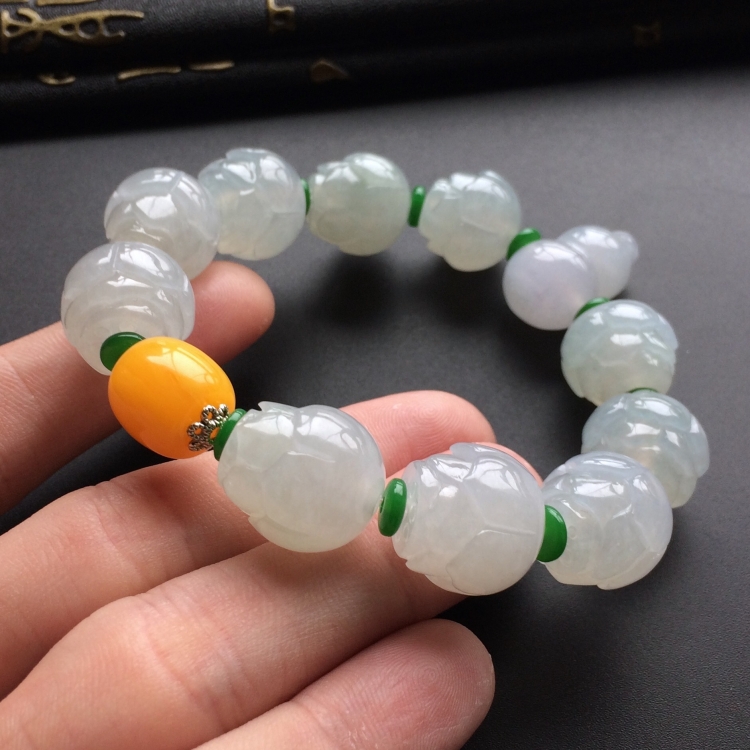 (超值推荐)糯冰种晴水莲韵手链