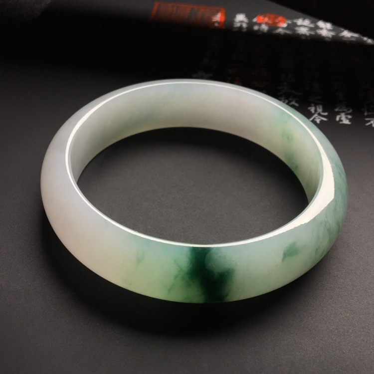 （超值推荐）糯冰种飘花手镯（57.5mm）