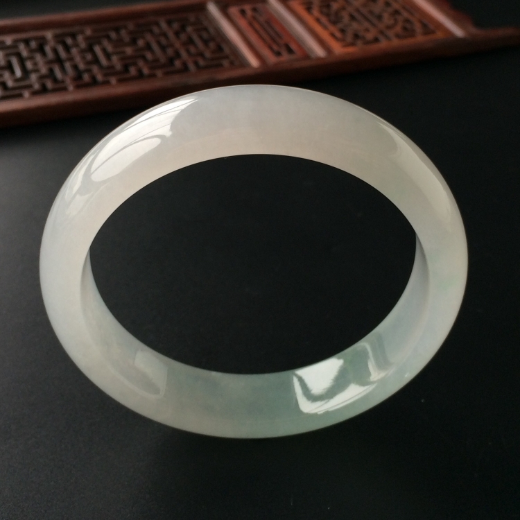 (超值推荐)冰种晴水手镯(57.8mm)