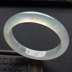 （超值推荐）冰种淡晴水手镯（56.1mm）