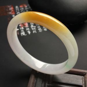 （超值推荐）糯冰种黄翡手镯（54.6mm）
