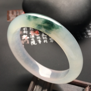 （超值推荐）冰种飘花手镯（56.7mm）
