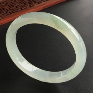 (超值推荐)冰种晴水手镯(56mm)