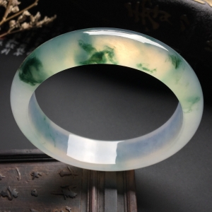 （超值推荐）冰种飘花手镯（56mm）