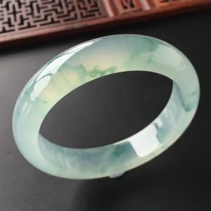 (超值推荐)冰种飘花手镯(56.6mm)