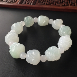 (超值推荐)糯冰种晴水莲韵手链