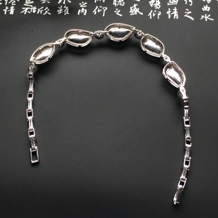 （超值推荐）冰种绿晴水镶白金钻石手链