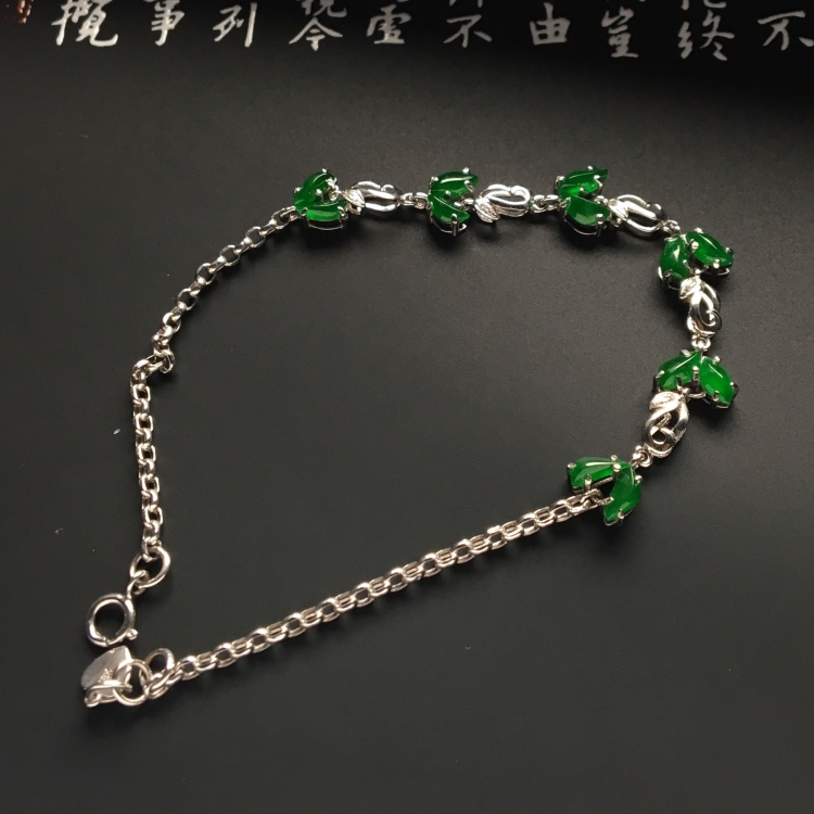（超值推荐）镶白金钻石冰种深绿手链