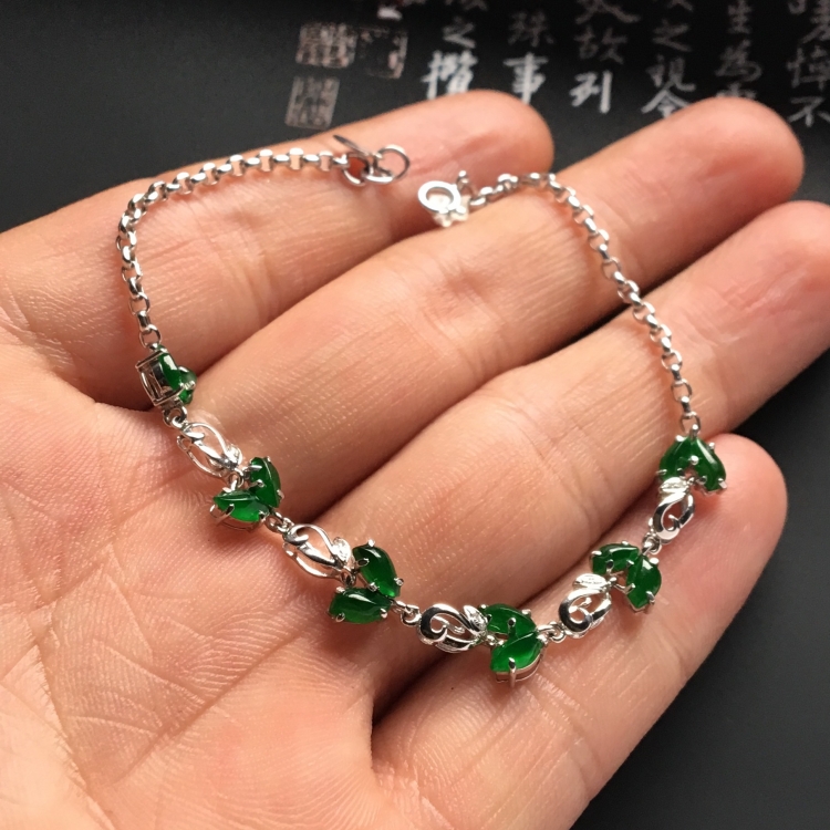 （超值推荐）镶白金钻石冰种深绿手链