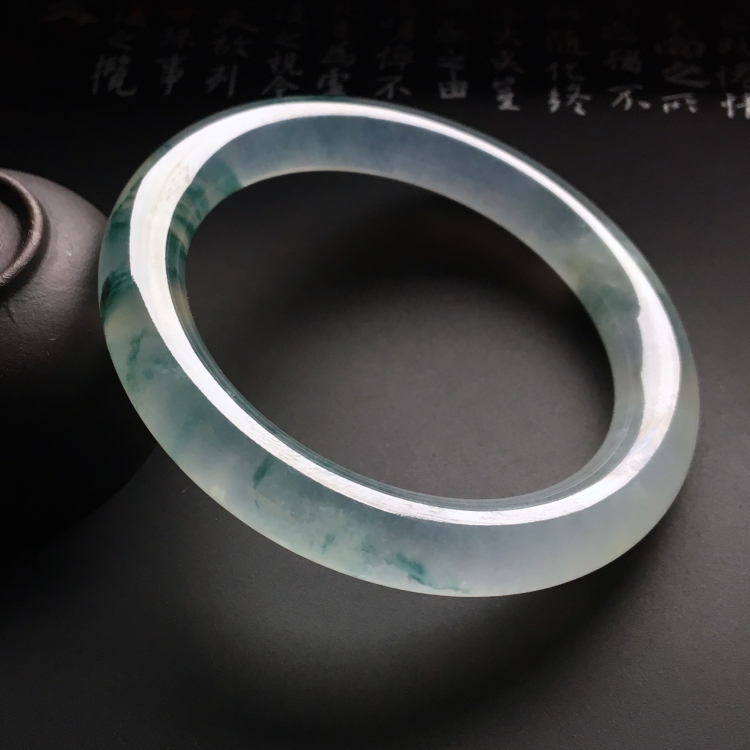 （超值推荐）冰种飘花圆条手镯（52.5mm）