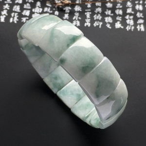 （超值推荐）糯冰种飘花玉片手链