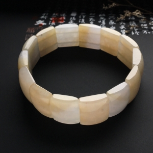 糯冰种淡黄翡玉片手链
